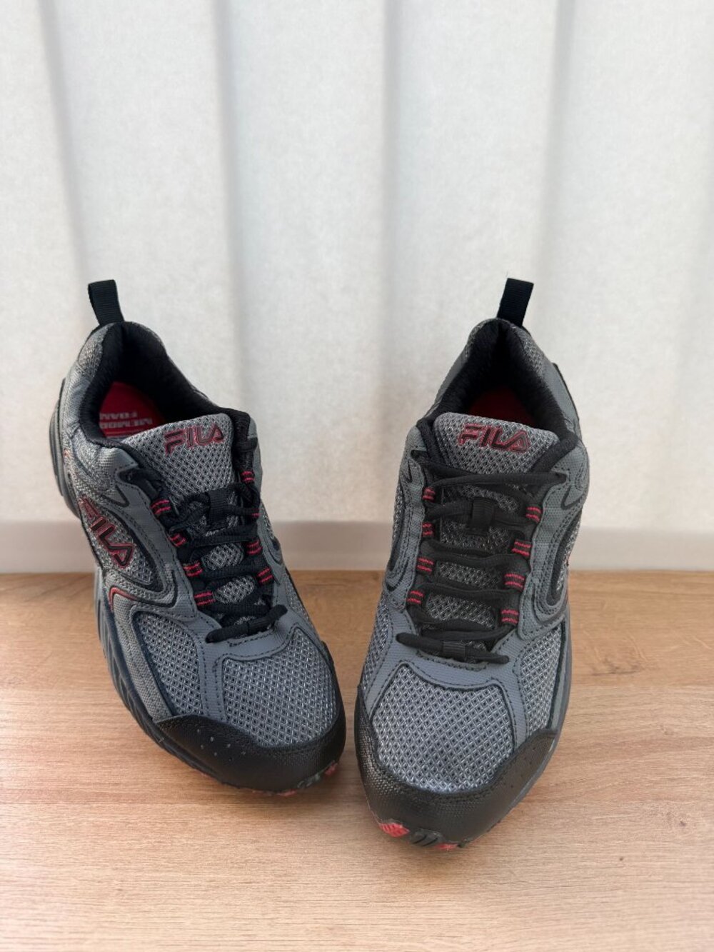 Fila Memory Foam Coolmax Athletic Sneakers Gray Red Men’s Size 9.5 - Picture 9 of 15